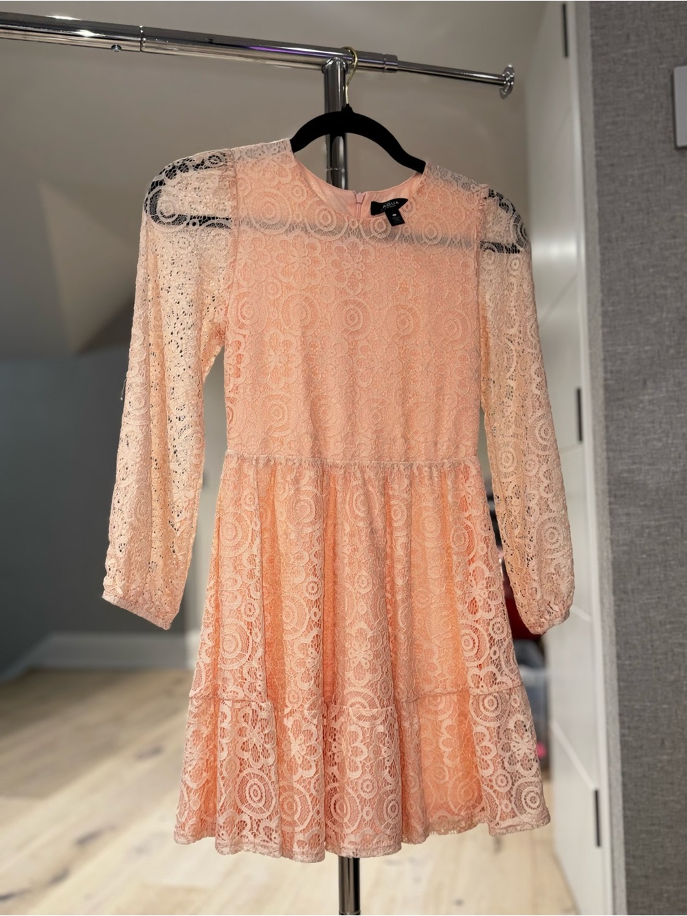 AQUA Girls Bloomingdales Peach Pink Eyelet Lace Tiered Dress L